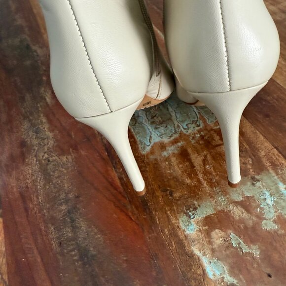 NWOT Vince Camuto Cream Leather Armonda Knee High Boots Size 5M/35 - Picture 13 of 15